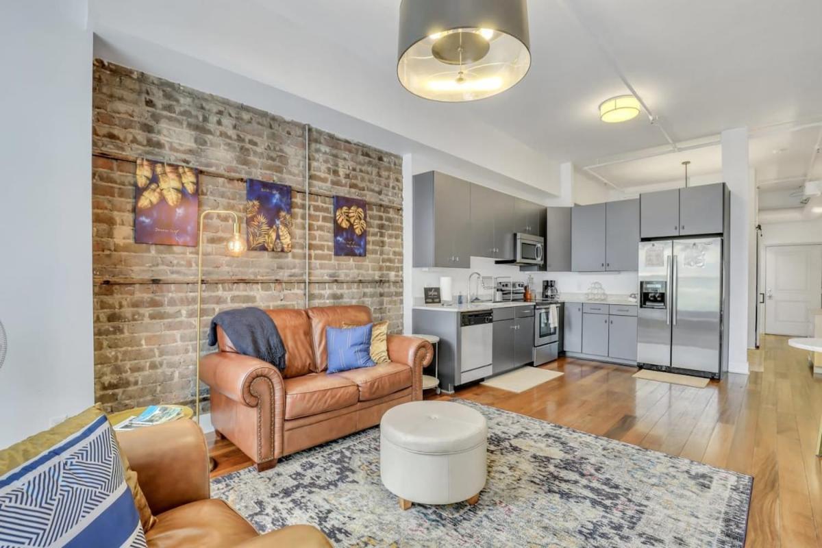 Lush Savannah Loft - Near Plant Riverside District Exteriér fotografie