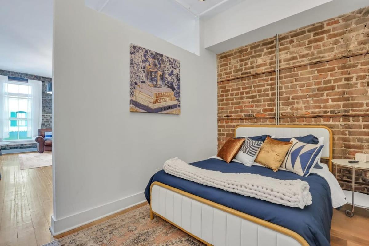 Lush Savannah Loft - Near Plant Riverside District Exteriér fotografie