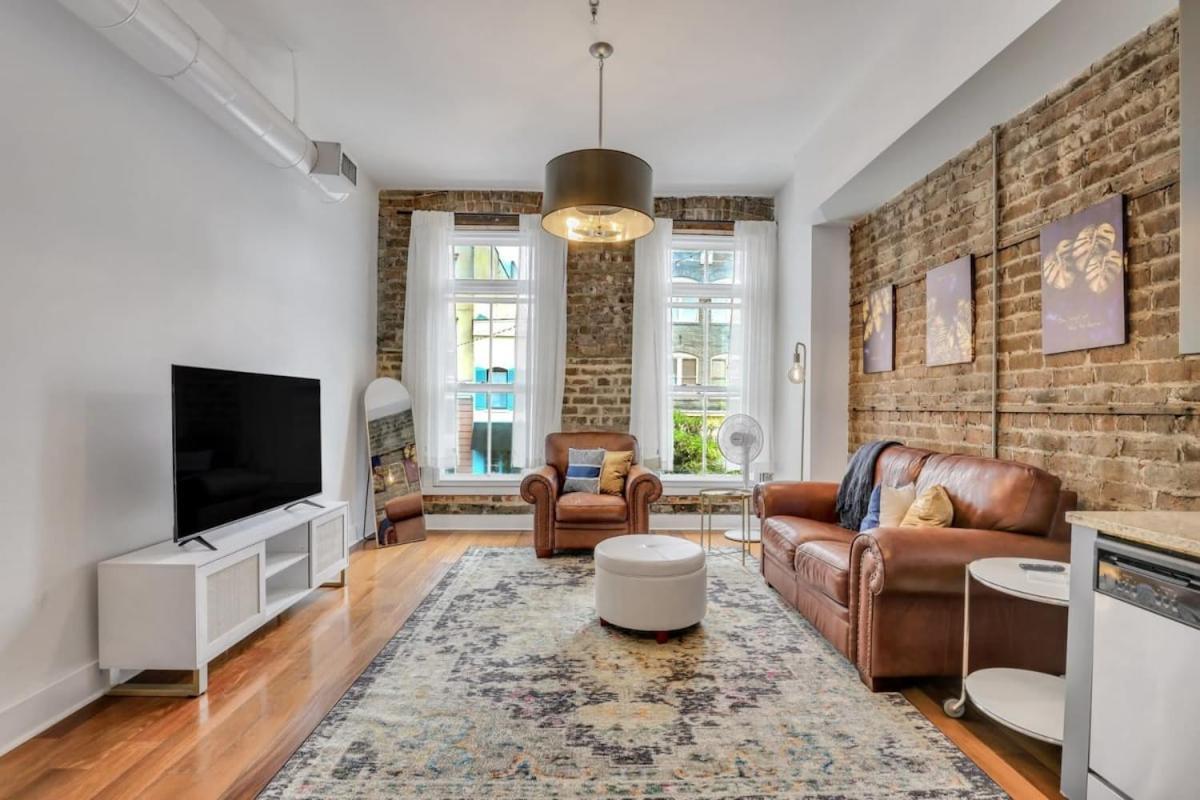 Lush Savannah Loft - Near Plant Riverside District Exteriér fotografie