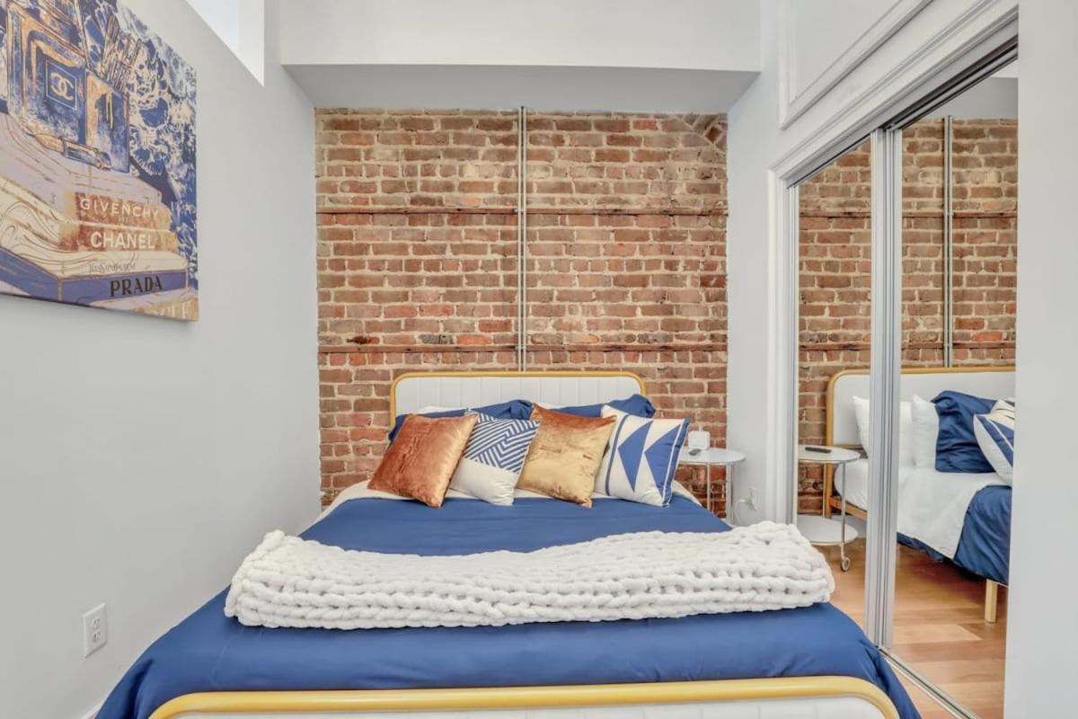 Lush Savannah Loft - Near Plant Riverside District Exteriér fotografie