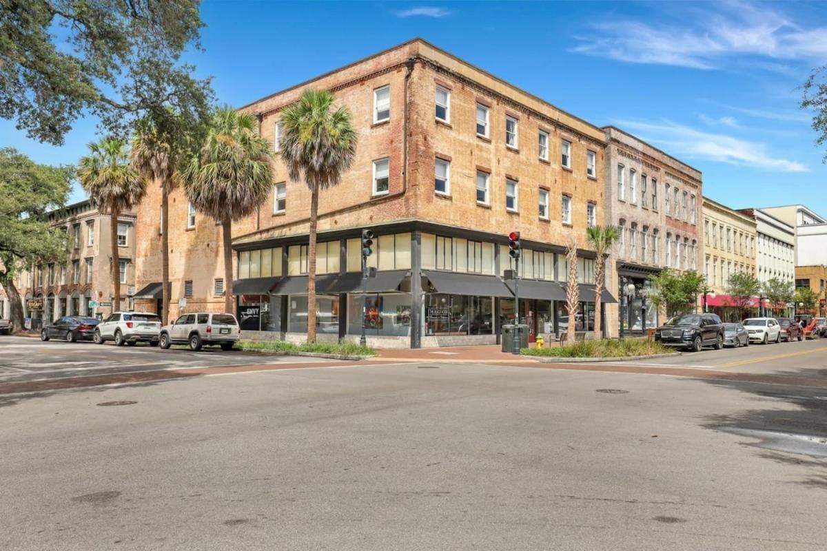 Lush Savannah Loft - Near Plant Riverside District Exteriér fotografie